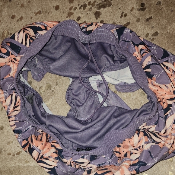 Purple and Pink Athletic Shorts with Tropical Pattern - Picture 5 of 6